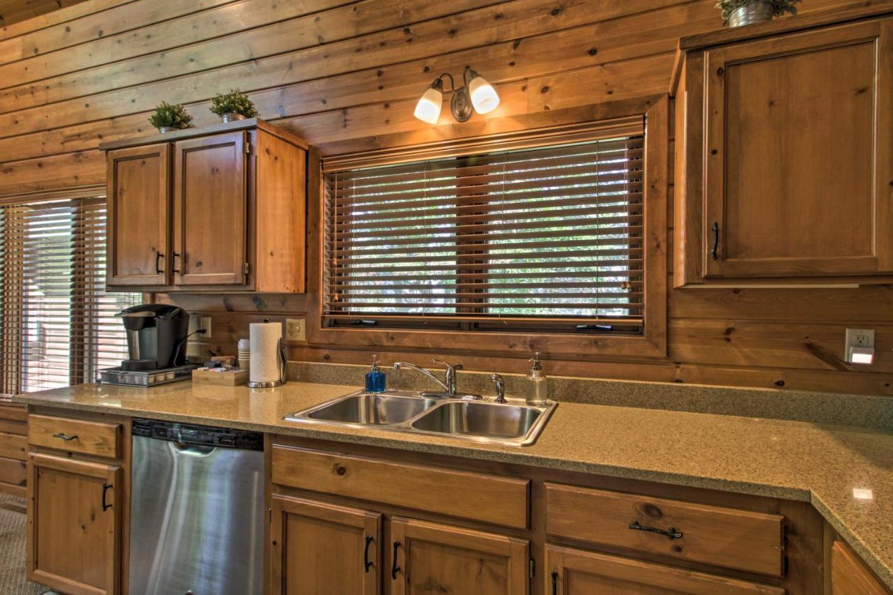 Alluring Nisswa Cabin On Gull Lake With Fireplace! Eksteriør billede